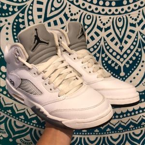 White Metallic Jordan 4s